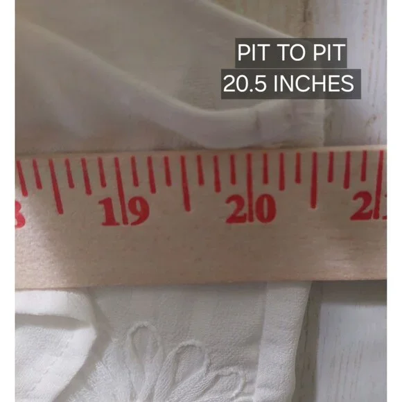 NWT Voy White Floral Embroidered Sleeveless Ruffle Button-Up Blouse Size Large - Picture 6 of 9